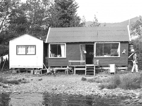 Old-small-house-vintage-image