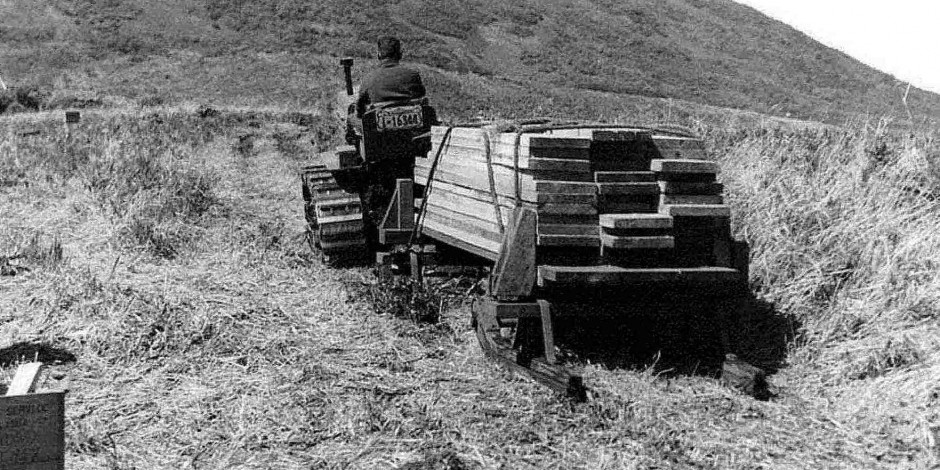 tractor-hauling-weir-lumber-old-vintage-history-photo